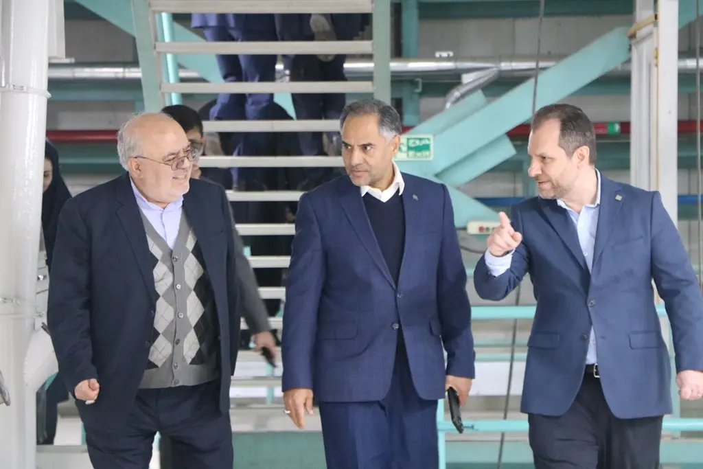 بانک تجارت 6 - 4