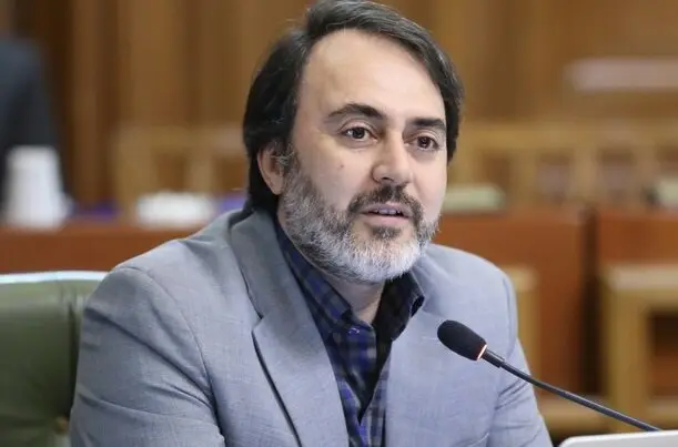 مهدی پیرهادی