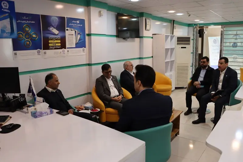 بانک تجارت 13 - 2