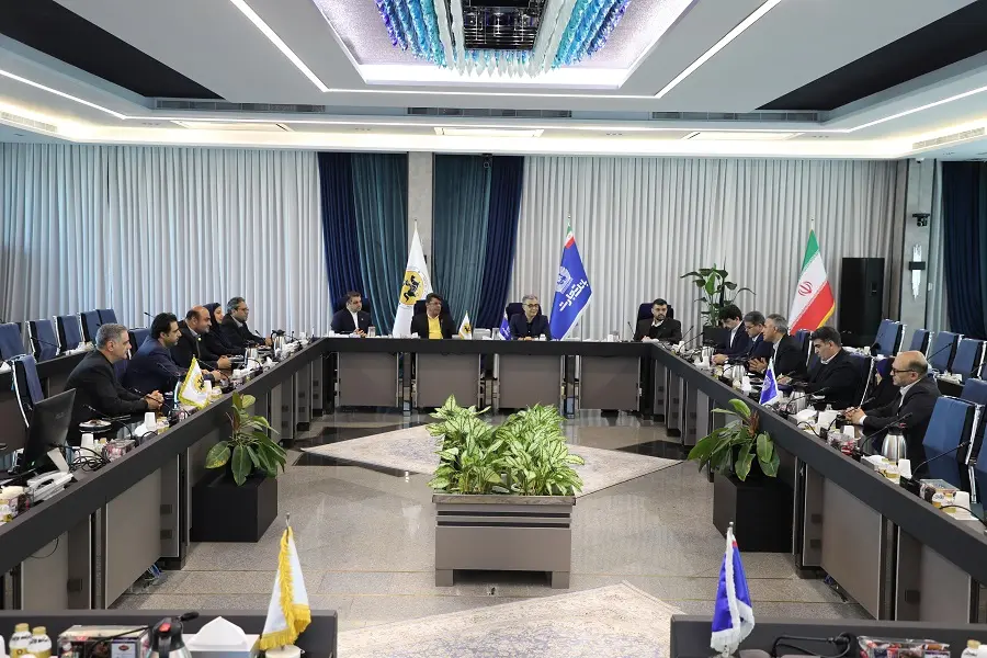 بانک تجارت 6 - 3