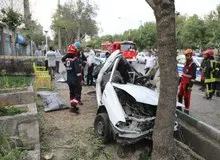 تصادف وحشتناک پراید با یک درخت در مشهد