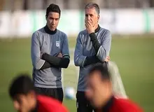 دستیاران کی روش به ملاقات تاج می روند