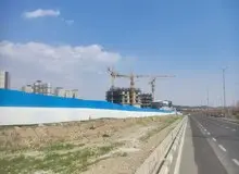  تداوم ساخت‌وساز غیرقانونی در حریم باغ گیاه‌شناسی/ شهردار تهران پاسخگوی بالا رفتن ساختمان ۱۱ طبقه باشد+ عکس 