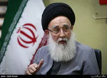 استاد حوزه علمیه: کرونا یک آزمایش الهی‌ست/ این ویروس پدیده‌ای است که خدای متعال اراده کرده است تا در این مقطع زمانی در میان بشریت ایجاد شود
