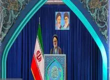 امام جمعه اصفهان: یکی از واجبات الهی حفظ نظام اسلامی و ولایت فقیه است/ دشمنان اصول انقلاب را نشانه گرفته اند