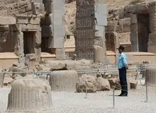 درگیری قاچاقچیان با یگان حفاظت در حریم تخت جمشید برای سرقتِ یک کتیبه تاریخی