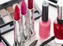 از لوازم آرایشی یکدیگر استفاده نکنید!