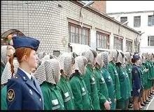 مسکو زنان زندانی و آفریقایی ها را به جنگ اوکراین می فرستد/زندان های روسیه خالی شدند