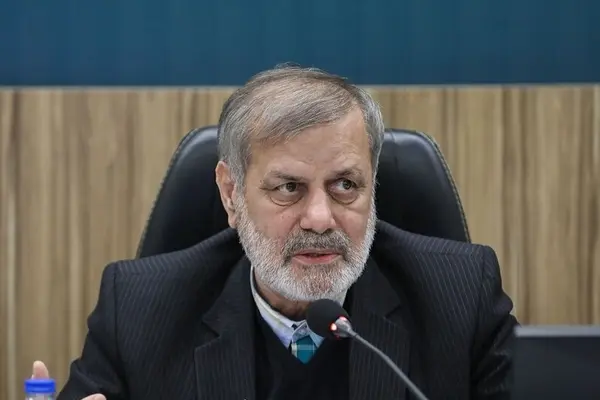 سردارحیات مقدم،: بعید نیست در جنگ ناو آمریکا غرق شود یا نیروهای آنها را به اسارت بگیریم /می‌توانیم به همه نیروهای آمریکایی آسیب بزنیم؛ چه سرباز، چه ژنرال/ می‌توانیم خود آمریکا را هم هدف قرار دهیم/ یک‌وقت دیدید که کاخ خود ترامپ مورد اصابت قرار گرفت