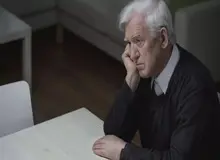 آیا تنهایی با افزایش خطر سکته مغزی در سالمندان مرتبط است؟