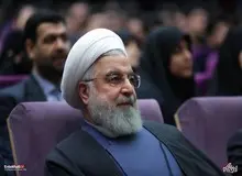 پاسخ روحانی به انتقادها درباره بنزین دو نرخی در مراسم روز دانشجو