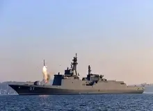 ناوشکن کره شمالی واژگون شد