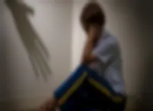 حاشیه های مدرسه غرب تهران:16میلیون شهریه دادم/به پسرم فیلم مستهجن ومشروب دادند