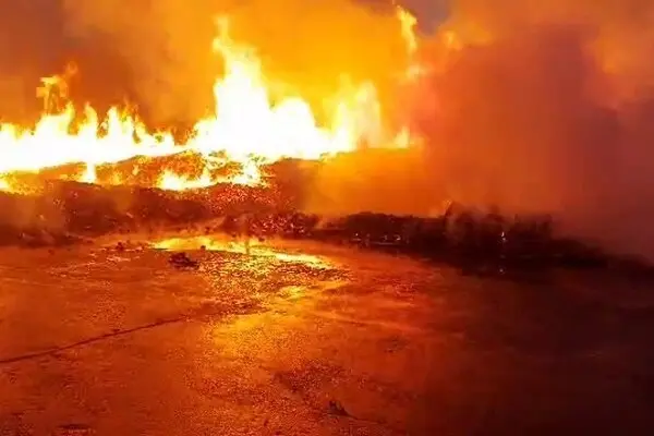 آتش‌سوزی گسترده در آزادراه قزوین–رشت، علت چه بود؟!