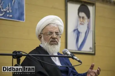 نماینده ولی فقیه در استان یزد: لازم است مردم سختیها و شرایط دشوار اقتصادی را تحمل کنند