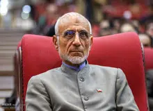 میرسلیم: فساد در گمرک و قاچاق رسمی از معضلات پیش روی دولت رئیسی است