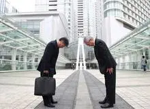 فرهنگ دست دادن برای همیشه از بین می‌رود؟