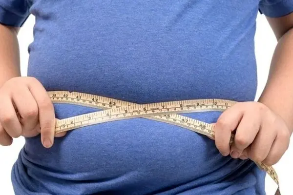 ایران جز ۱۰ کشور دارای بیشترین شیوع چاقی است/ نداشتن تحرک و چاقی نگران کننده نوجوانان