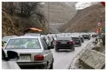 بارش برف و باران در جاده‌های ۱۰ استان/ این محورها مسدود است