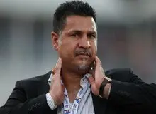 گردنبند طلای علی دایی را دزدیدند