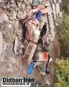 اولین تصاویر از مینی بوس واژگون شده با ۲۶کشته و مصدوم در پالنگان کامیاران/ FILM