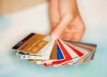 توضیح پلیس درباره غیرفعال شدن برخی حساب‌های بانکی: با پدیده‌ای به نام اجاره کارت بانکی روبرو بودیم / ۹۰ درصد کارت‌های اجاره‌ای برای مقاصد مجرمانه مانند شرط‌بندی و قمار و کلاهبرداری در حوزه رمز ارز، استفاده شده