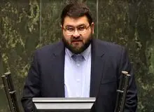 نماینده مجلس: از تصمیم مجلس برای سپردن پروانه وکالت به وزارت اقتصاد شرمسار هستم/  وکالت بقالی نیست که بدون تخصص، پروانه صادر کنید
