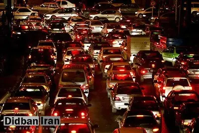 زنی در مشهد ، با کشف حجاب و رقصیدن،بزرگراه را به هم ریخت