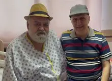 آخرین وضعیت سلامتی اکبر عبدی از زبان خودش: شامگاه پنجشنبه کمی احساس ناراحتی در دست و سر داشتم که توسط اورژانس به بیمارستان منتقل شدم 