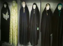 رسانه متعلق به سازمان تبلیغات: واردات چادر به قیمت خروج ارز از کشور تمام می‌شود/ هزینه حجاب کامل بسیار بالا است