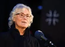 وزیر دفاع آلمان بعد از یک پیام ویدیوئی استعفا داد 