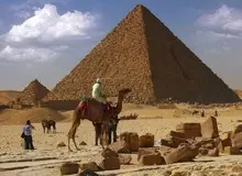 کشف فضاهای مشکوک در هرم منکورع مصر: آیا گذرگاهی مخفی وجود دارد؟