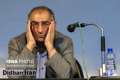 زیباکلام: اگر مرعشی شهردار تهران شود اصولگرایان زمین و زمان را بهم می دوزند/ عارف حتی توان نداشت رئیس یک کمیسیون شود

