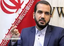 نماینده مجلس: با دوربین صداوسیما ۲ مرکز تزریق واکسن را نشان می‌دهند و می‌گویند همه چیز خوب است/ به واردات واکسن باید سرعت داده شود