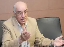 پیروز مجتهد زاده: امیرعبداللهیان یک شخص ضعیف است و قدرت دیپلماسی ندارد/  رئیسی بگوید چرا در میان ۸۰ میلیون ایرانی، این  اَلکن زبان رابه عنوان وزیر به کار گرفته/ چین همسو با روسیه در مذاکرات  سنگ اندازی می کند/ نگذارید پوتین برای ما تصمیم بگیرد