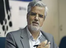 محمود صادقی: روحانی در مقابل مخالفت‌ها زود عقب‌نشینی می کند/ مواضع اخیر رییس جمهور برای حضور زنان درمناصب قدرت، دیر بود
