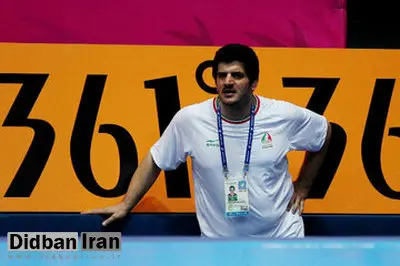 محمد مایلی کهن پشت رسول خادم در آمد/ او چه نیازی به ریا دارد؟