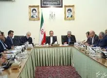 راهکارهای اجرایی برای تحقق رویکرد برون گرایی سیاست های اقتصاد مقاومتی ارایه شود/ وزارت خارجه باید بیشتر در پیشبرد دیپلماسی اقتصادی نقش آفرینی کند/ جهت گیریهای روابط اقتصاد خارجی کشور باید بر اساس نقشه راه تعیین شود