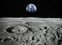 فیزیکدانان می‌خواهند برای کشف راز پروتون‌ها، حفره‌ای به عمق ۵ کیلومتر روی ماه حفر کنند