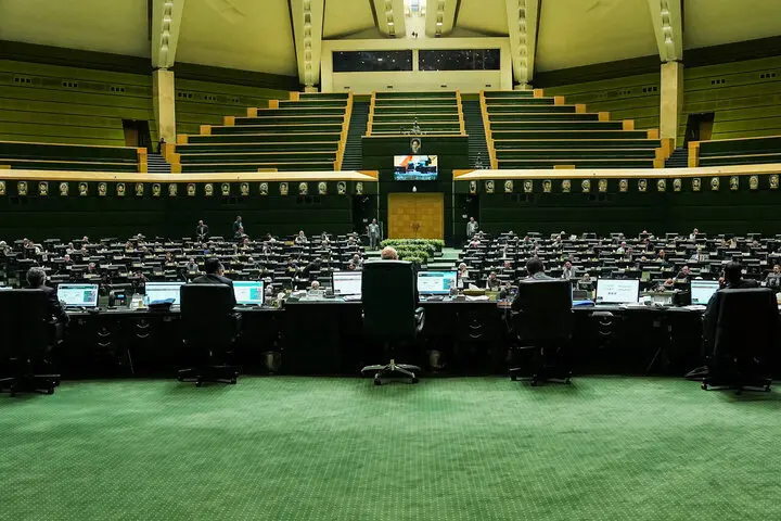 مخالفت مجلس با افزایش مالیات بر ارزش افزوده برای تخصیص به نیروهای مسلح/ کمیسیون تلفیق: در محل دیگری افزایش داشته است