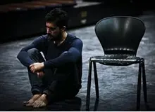 حامد بهداد در حال تمرین با دست‌کشِ بوکس/ عکس