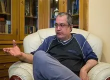 سعید حجاریان: ما با پدیده‌هایی مواجه هستیم که به بیت‌المال دست‌اندازی می‌کنند و می‌گویند «آقا گفته» یا «آقا اجازه داده!/ نفهمیدیم ماجرای نوید افکاری چه شد؟ً!/ هم احمدی نژاد دروغ می گفت هم روحانی