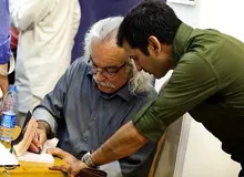 شعر سیدعلی صالحی برای استاد شجریان/ داوود غریب ما! دیری‌ست در این دردْستان، من واژه بسیار آورده‌ام به دعا. . 
