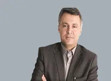 محمد فاضلی جامعه شناس: سفر خانواده قالیباف به ترکیه عواقب ریای سیستماتیک و مقدس‌نمایی را نشان داد