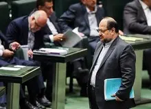 میرزایی نکو :مجلس در انتظار نظر روحانی درباره استعفاست/ خجسته رئیس فراکسیون مبارزه با مفاسد اقتصادی: نمایندگان مجلس  از رئیس‌جمهور خواسته‌اند تا استعفای وزیر صنعت و معدن را نپذیرد؛ او باید پاسخگوی تخلفات وزارتخانه اش باشد 