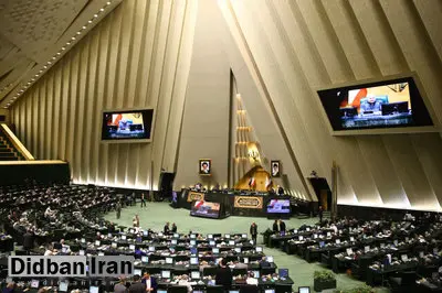 تذکر ۵۱ نماینده به رئیس‌جمهور: در رفع فیلتر واتس‌اپ بازنگری شود