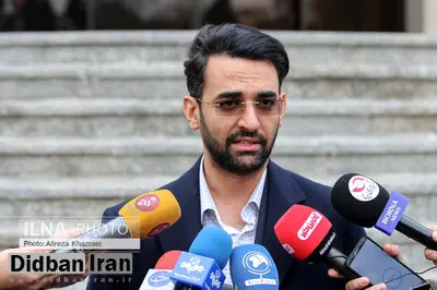 واکنش آذری جهرمی به گزارش «عادل فردوسی پور»/ رکورد پخش زنده جابجا می شود/ کاربران دانلود نکنند تا همه از این گزارش استفاده کنند