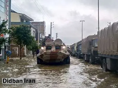 فیلم / تردد تانکهای ارتش در شیراز جهت نجات گرفتار شدگان احتمالی در سیل 