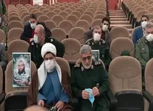 انتقاد فرمانده سپاه قدس از نویسندگان درباره سردار سلیمانی/  سردار قاآنی: برخی‌ها در بیان شخصیت شهید سلیمانی اغراق‌ کرده و مطالب سستی نوشتند