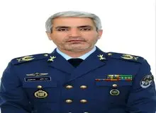 ادای احترام نظامی دختر شهید خلبان سید طاهر مصطفوی به تابوت پدرش + عکس